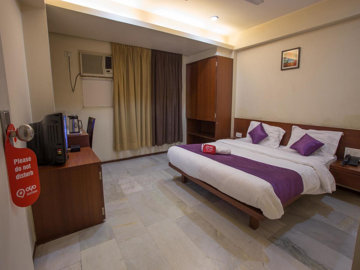 Oyo 13771 Executive Residency Hotel Pune Exterior photo