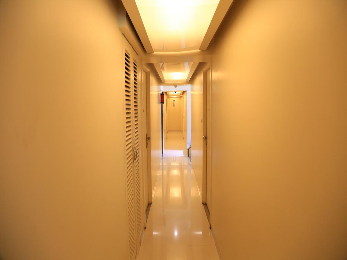 Oyo 13771 Executive Residency Hotel Pune Exterior photo